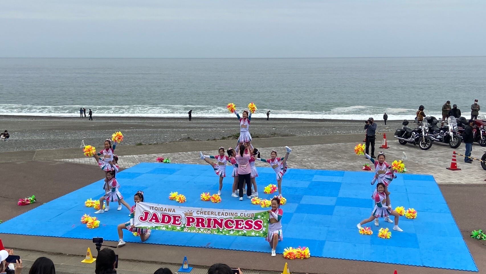 横断幕